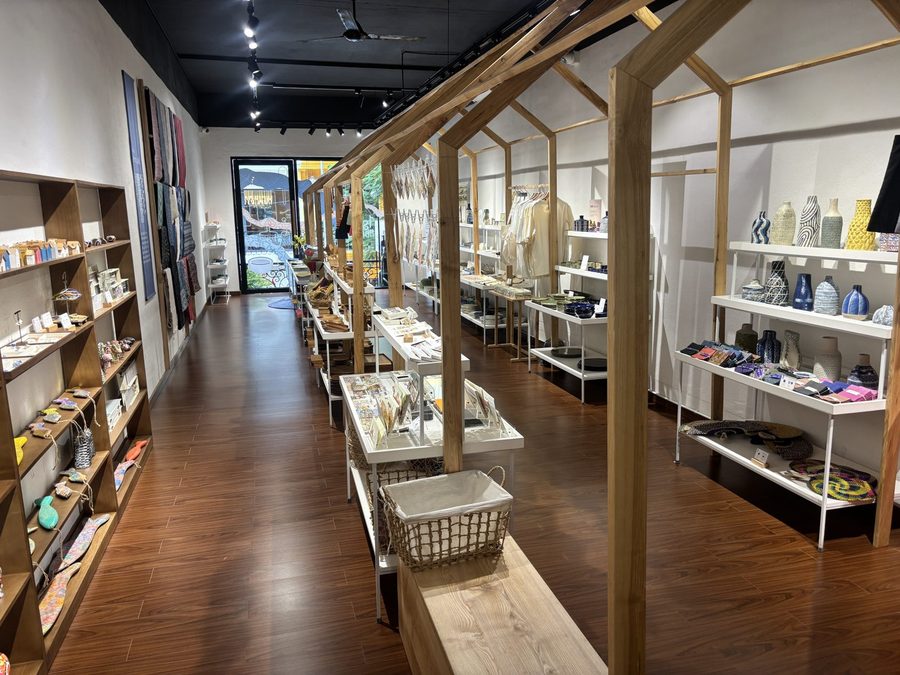 Dakao Quartier Đồng Khởiの店内・商品