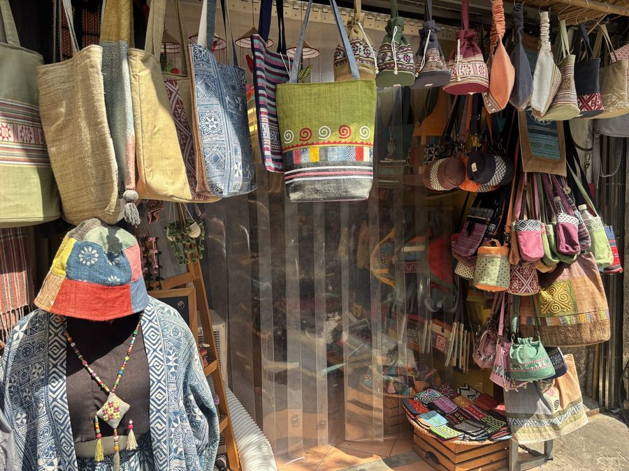 An Handmadeの店内・商品(ハノイ)