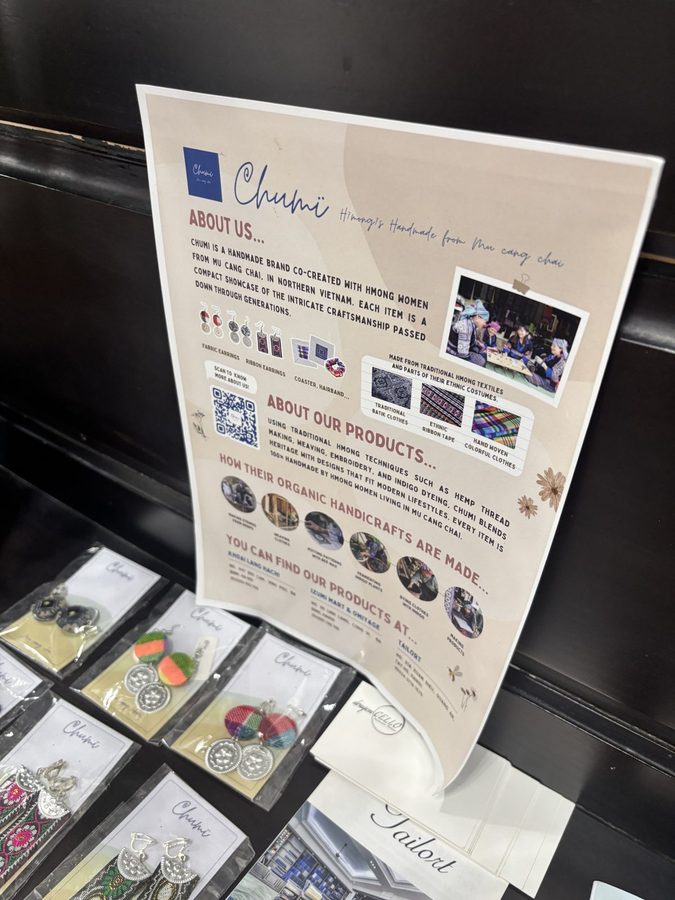 ao/CHUMI(Tailort 2階)の店内・商品