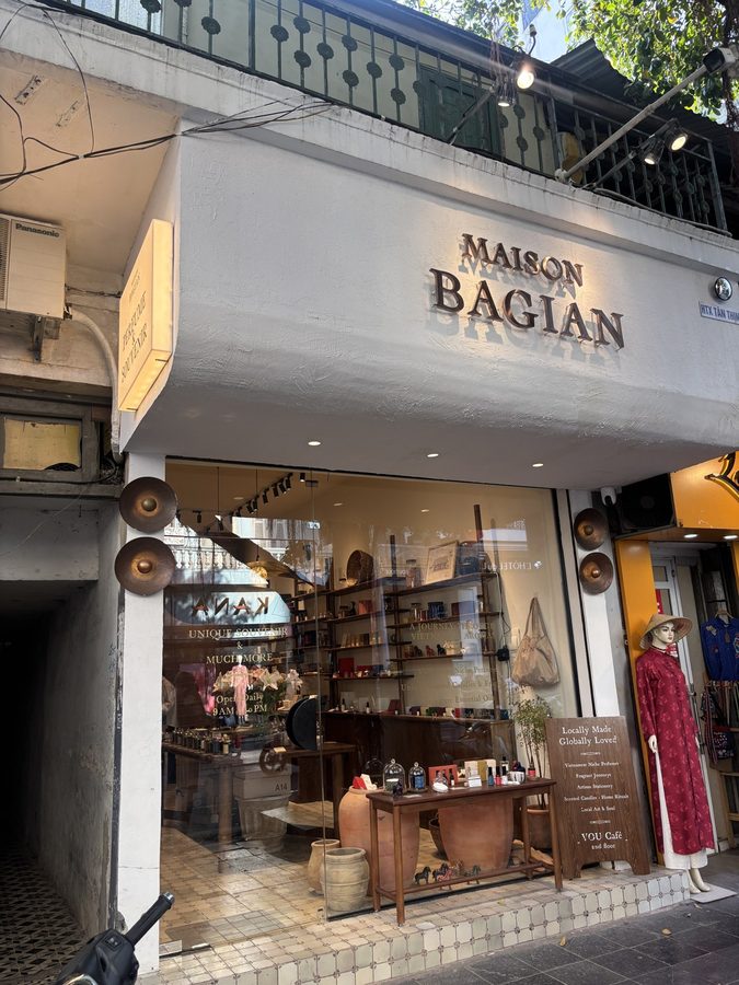 Maison Bagianの店内・商品（ハノイ）