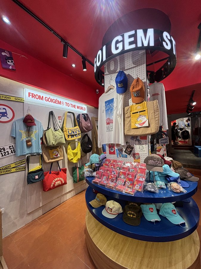 Gói Gém Creative Storeの店内・商品(ハノイ)
