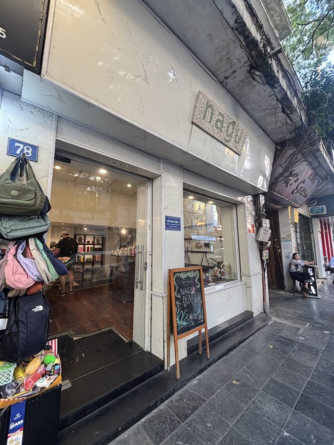 naguの店内・商品（ハノイ）