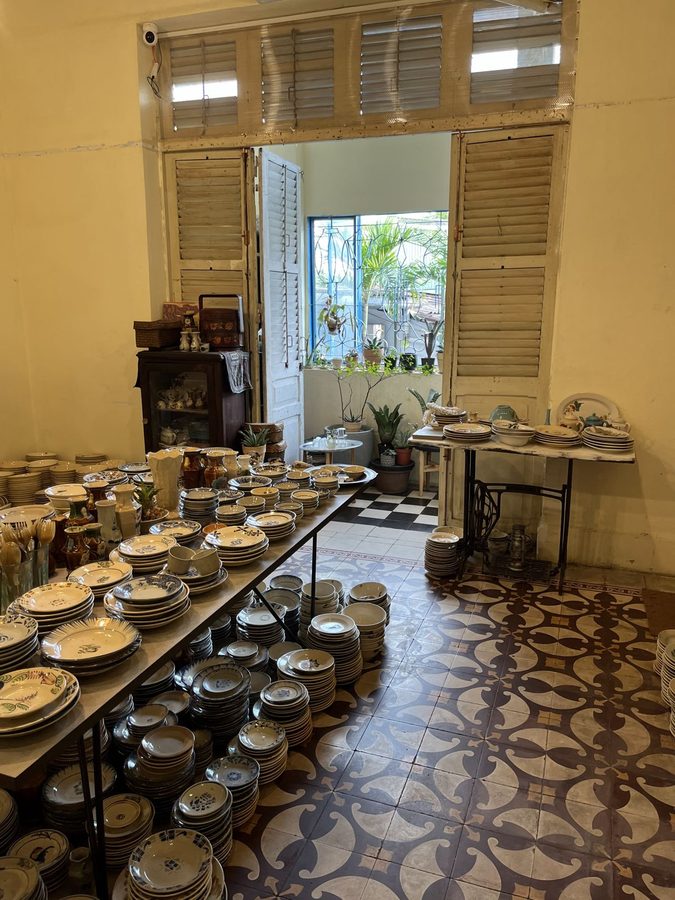 nhà và saigon（ニャーヴァ サイゴン）の店内